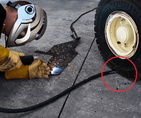 ATTC Lightning Semi-automatic Air-cooled MIG Torch - Miller Connection